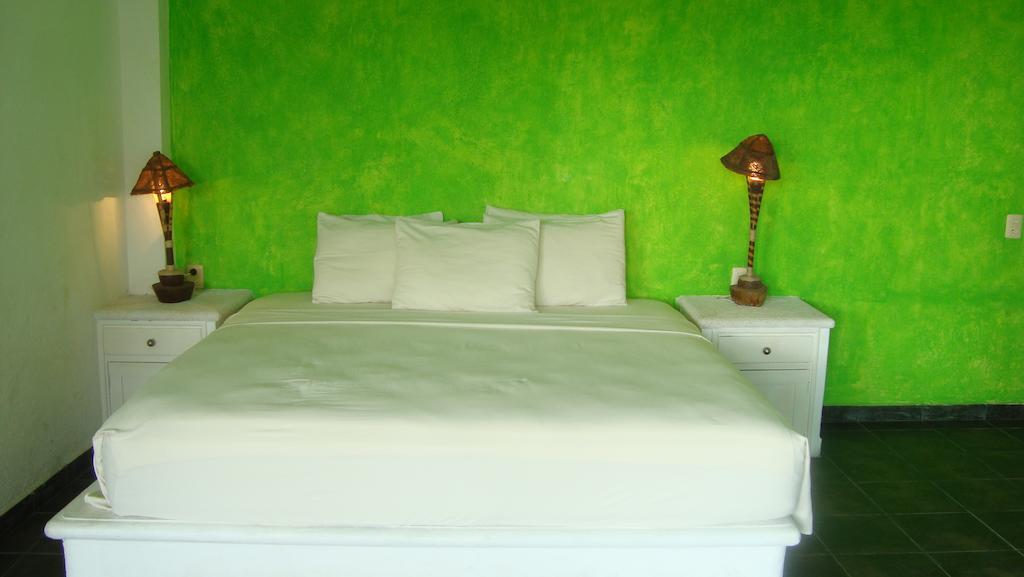 Posada Zaira Del Mar Coyuca Room photo